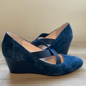 Taryn Rose Karla blue suede shoes 8,5